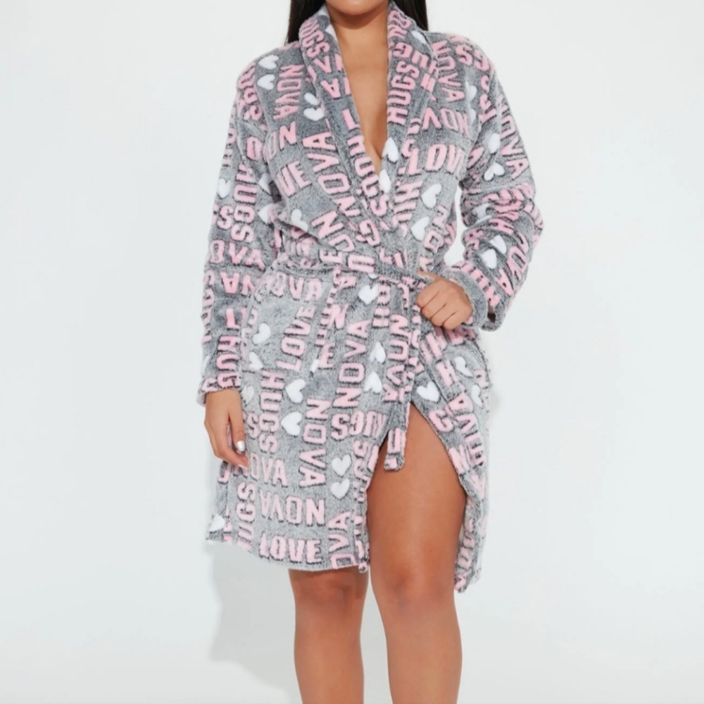 Women's Plush Robe and Scrunchie Set